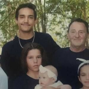 Meet your Posher, Darnell